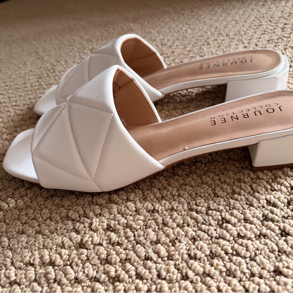 Journee Collection White Quilted Mules